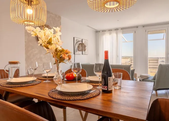 La Terraza Rio & Mar - Sea View & Pool 科尼尔-德拉弗龙特拉