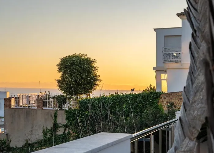 La Terraza Rio & Mar - Sea View & Pool 科尼尔-德拉弗龙特拉